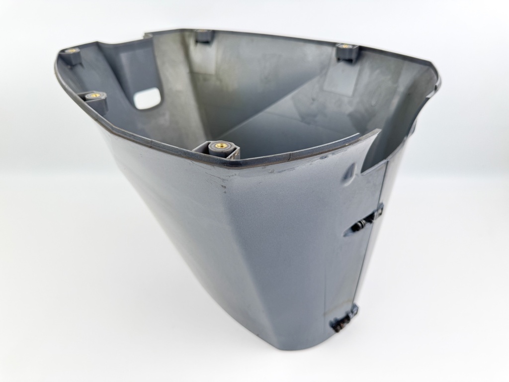 2004 Yamaha 115 HP 4 Stroke Outboard Lower Apron Cover 67F-42741-00-8D OEM