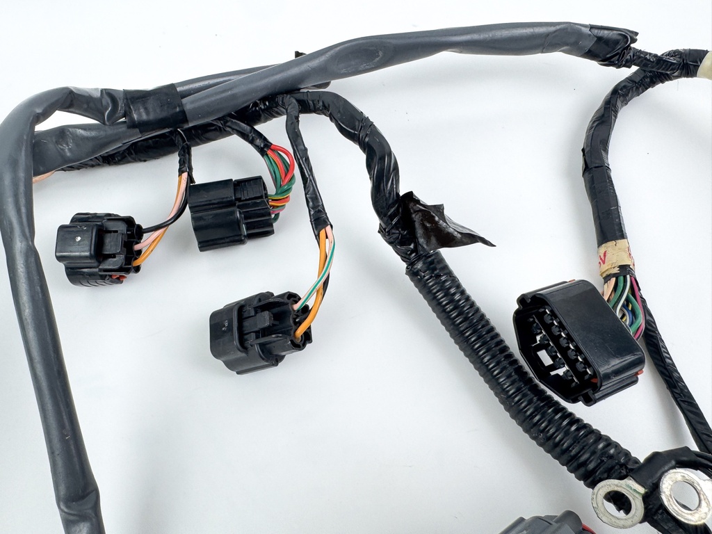 2004 Yamaha 115 HP 4 Stroke Outboard Engine Wire Harness 68V-82590-30-00 OEM