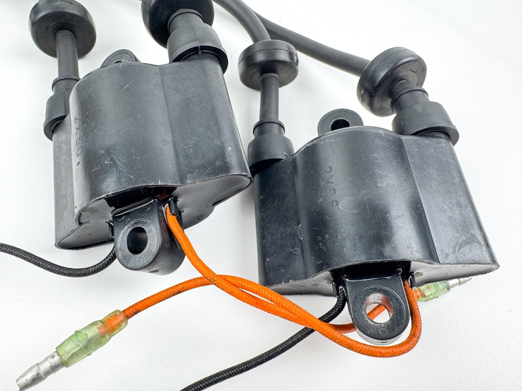 2003 Yamaha 50 HP 4 Stroke Outboard Ignition Coil Set 62Y-85570-00-00 OEM