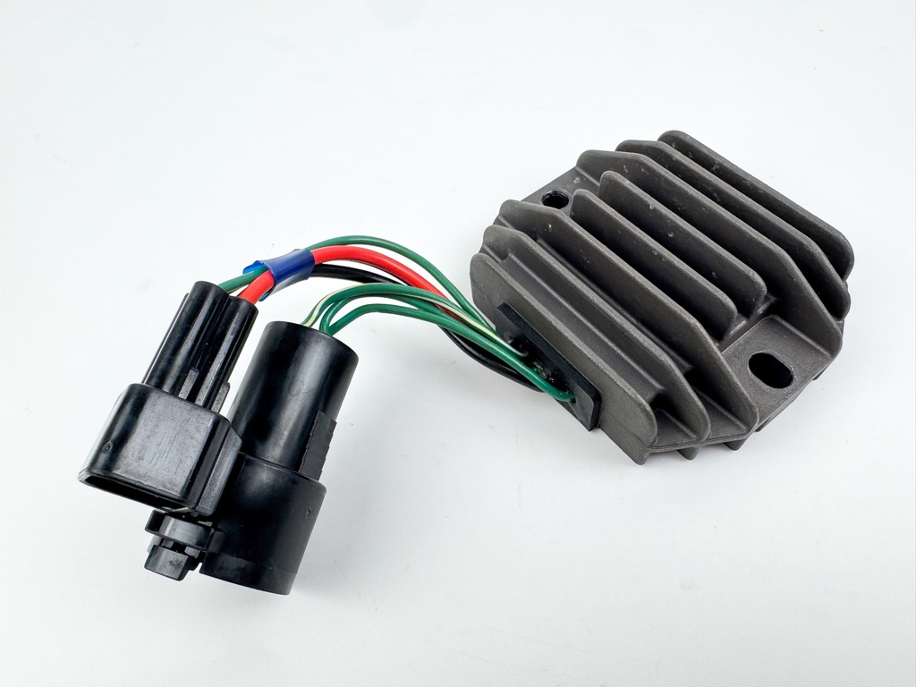 2003 Yamaha 50 HP 4 Stroke Outboard Rectifier & Regulator 64J-81960-00-00 OEM