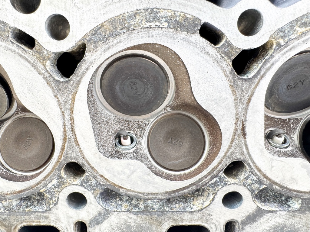 2003 Yamaha 50 HP 4 Stroke Outboard Cylinder Head 64J-W009A-01-1S OEM