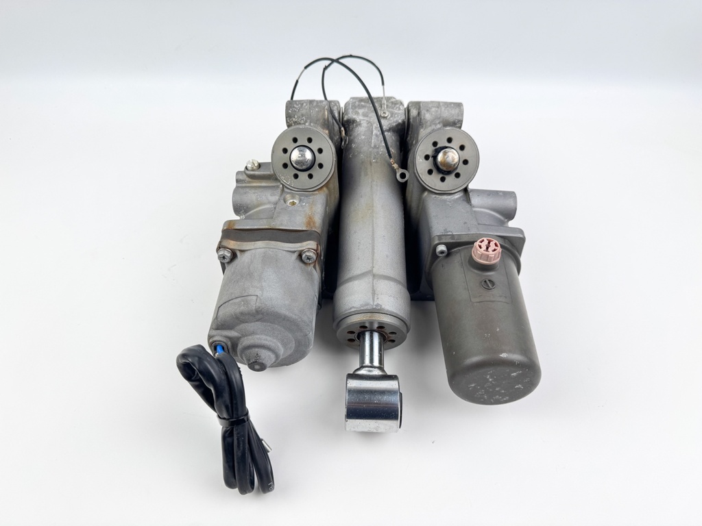 2004 - 2011 SUZUKI 200 225 250 OUTBOARD POWER TRIM & TILT UNIT ASSEMBLY