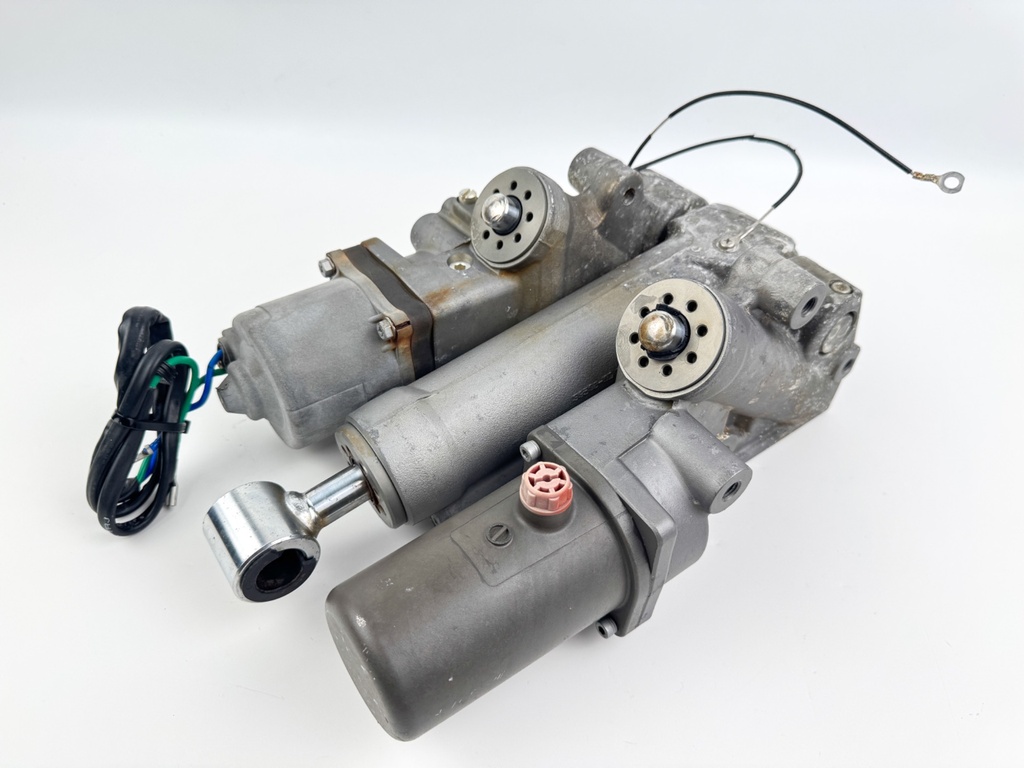 2004 - 2011 SUZUKI 200 225 250 OUTBOARD POWER TRIM & TILT UNIT ASSEMBLY