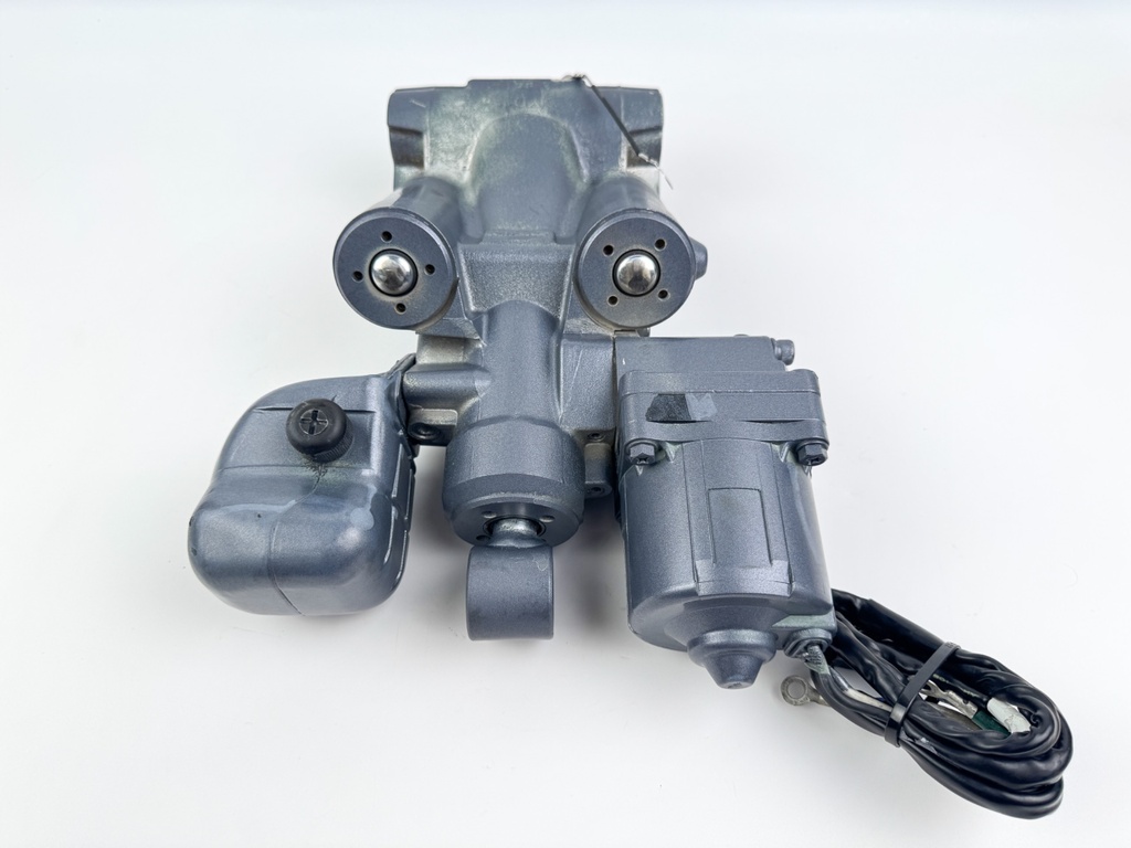 Yamaha 150HP Outboard Engine Power Trim & Tilt Unit Assembly 63P-43800-23-00