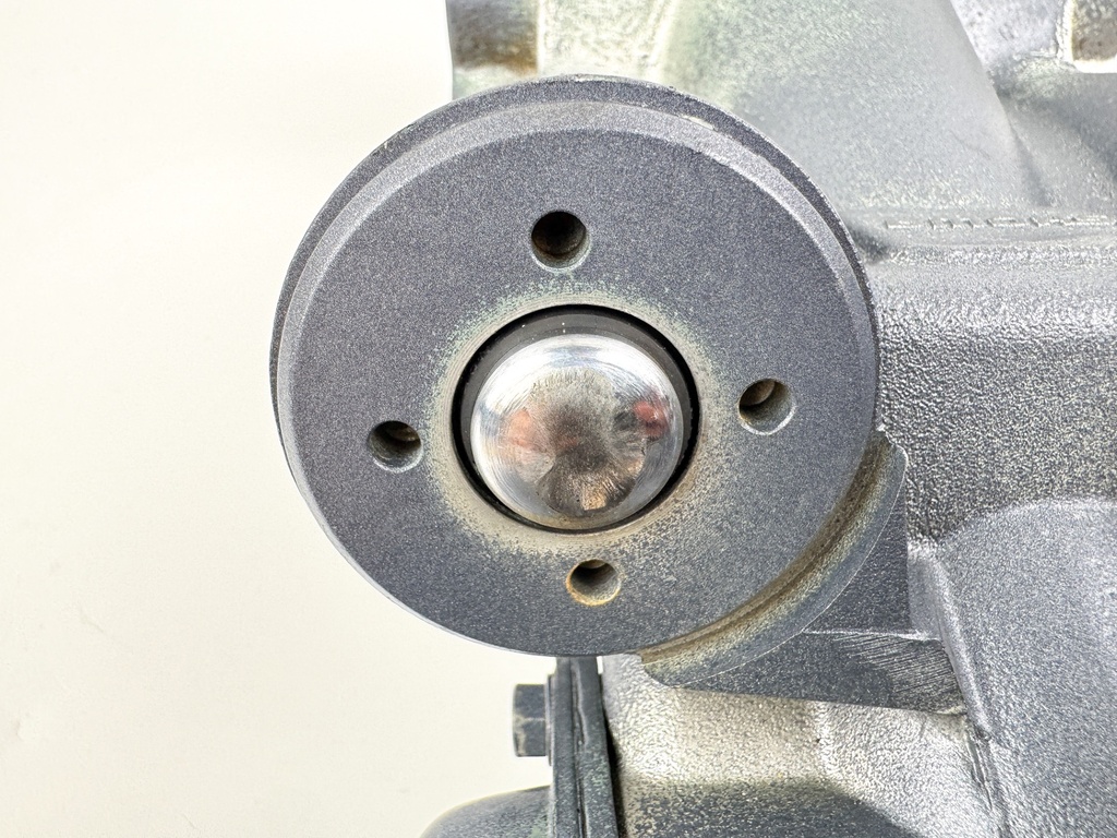 Yamaha 150HP Outboard Engine Power Trim & Tilt Unit Assembly 63P-43800-23-00