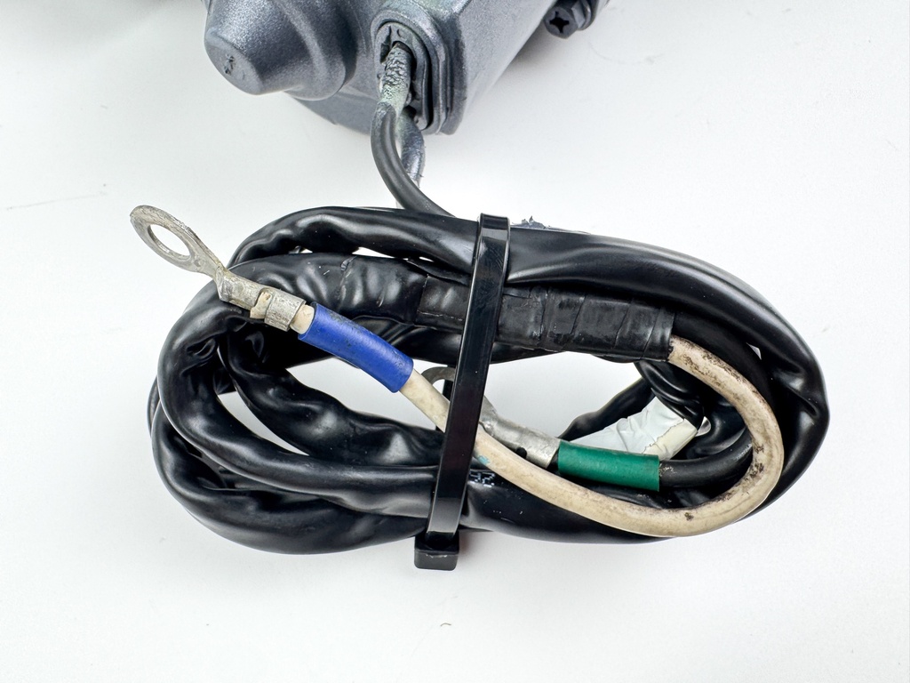 Yamaha 150HP Outboard Engine Power Trim & Tilt Unit Assembly 63P-43800-23-00