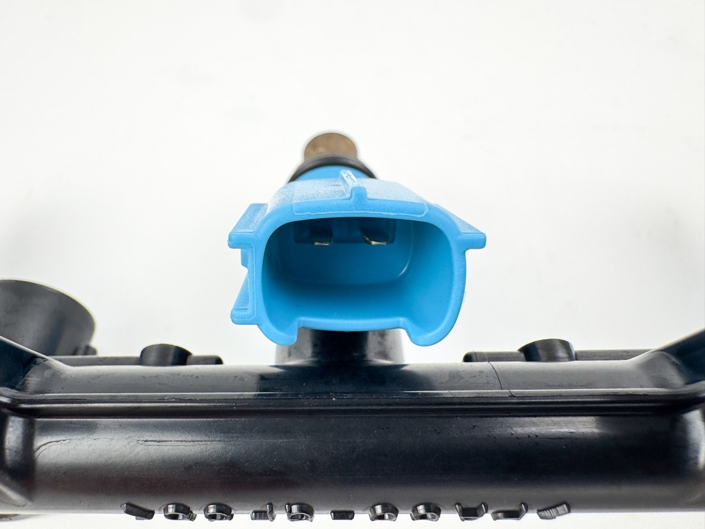 2014 Yamaha 60 HP 4 Stroke Outboard Fuel Injector Set W/ Rail 6C5-13761-00-00 OEM