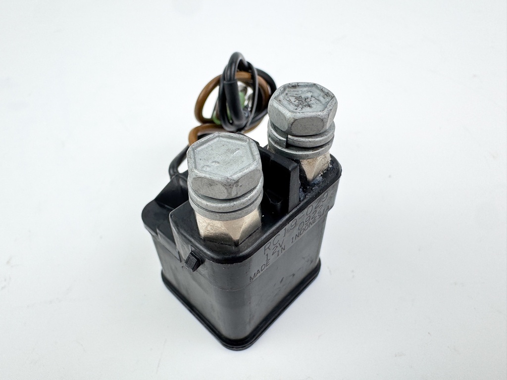 2014 Yamaha 60 HP 4 Stroke Outboard Starter Relay 68V-8194A-00-00 OEM