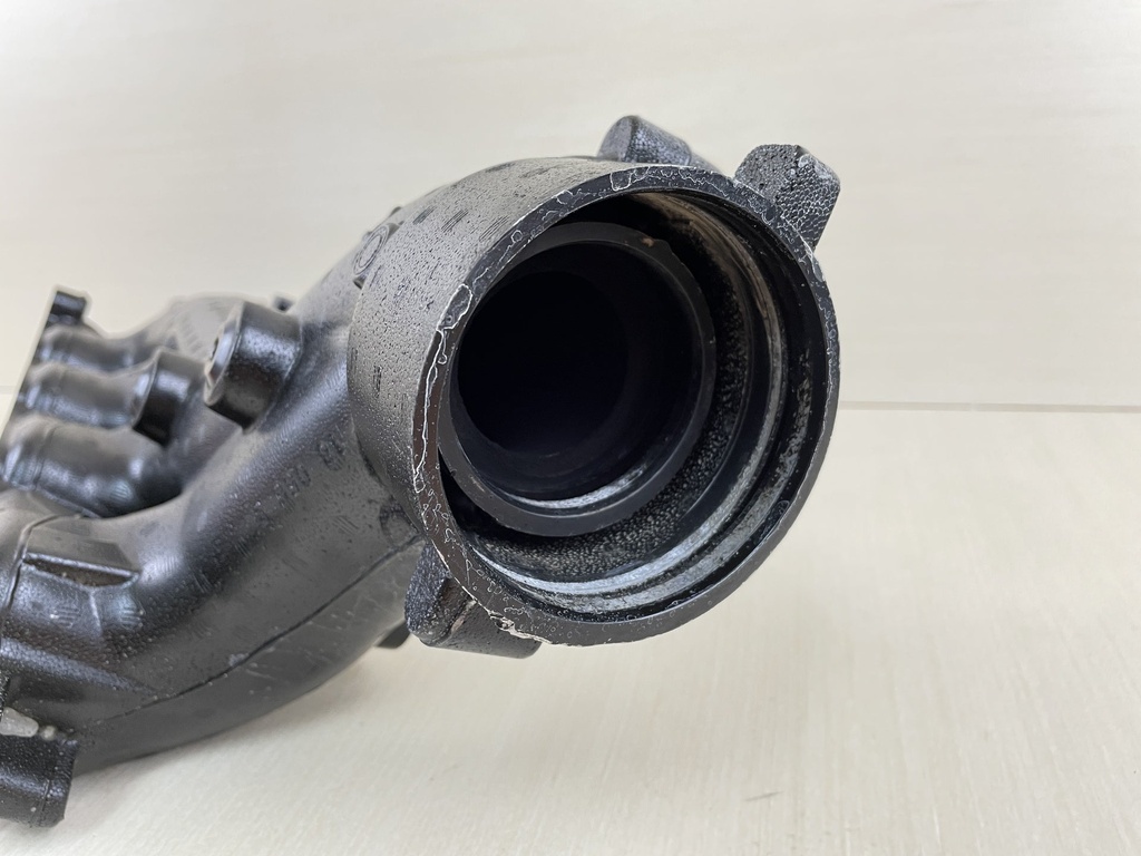 Mercury 90HP 4 Stroke EFI Outboard Exhaust Manifold 8M0090823