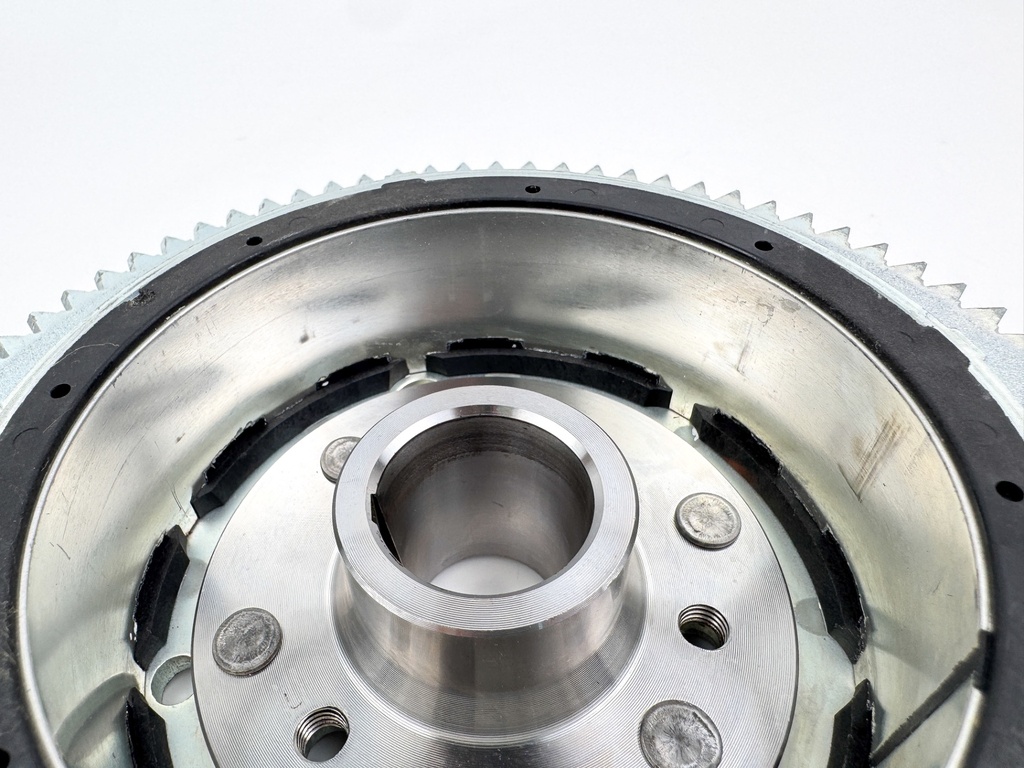 2014 Yamaha 60 HP 4 Stroke Outboard Flywheel Rotor 6C5-81450-00-00 OEM