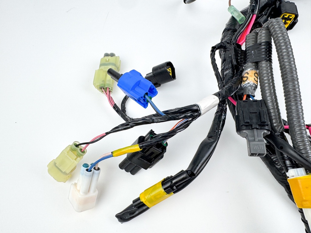 2014 Yamaha 60 HP 4 Stroke Outboard Engine Wire Harness 6C5-82590-D0-00 OEM