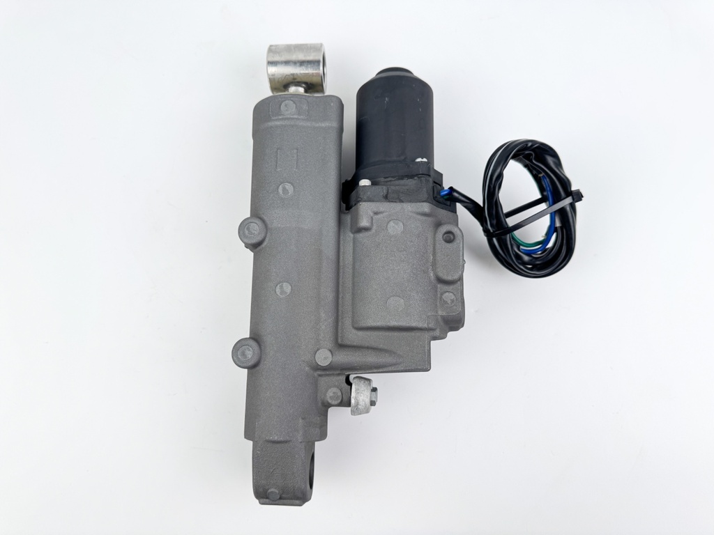 Yamaha F60 60HP 4 Stroke Outboard Power Trim Tilt Unit 6C5-43800-10-8D Like New