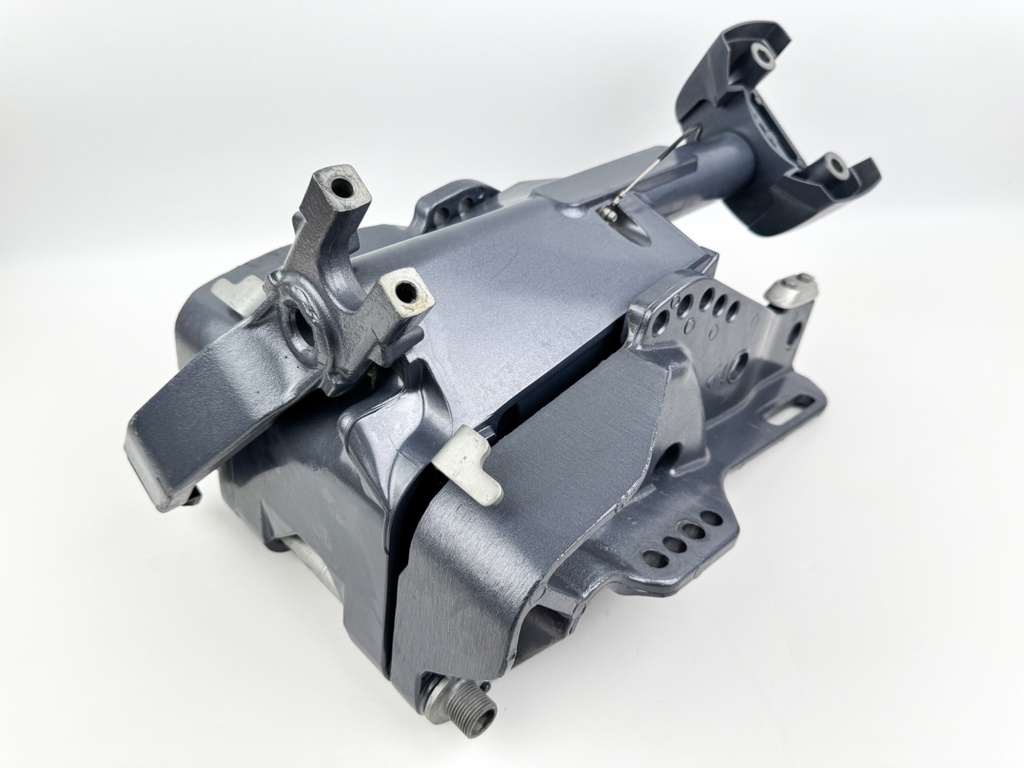 2014 Yamaha 60 HP 4 Stroke Outboard Swivel Bracket 69W-42510-01-8D OEM