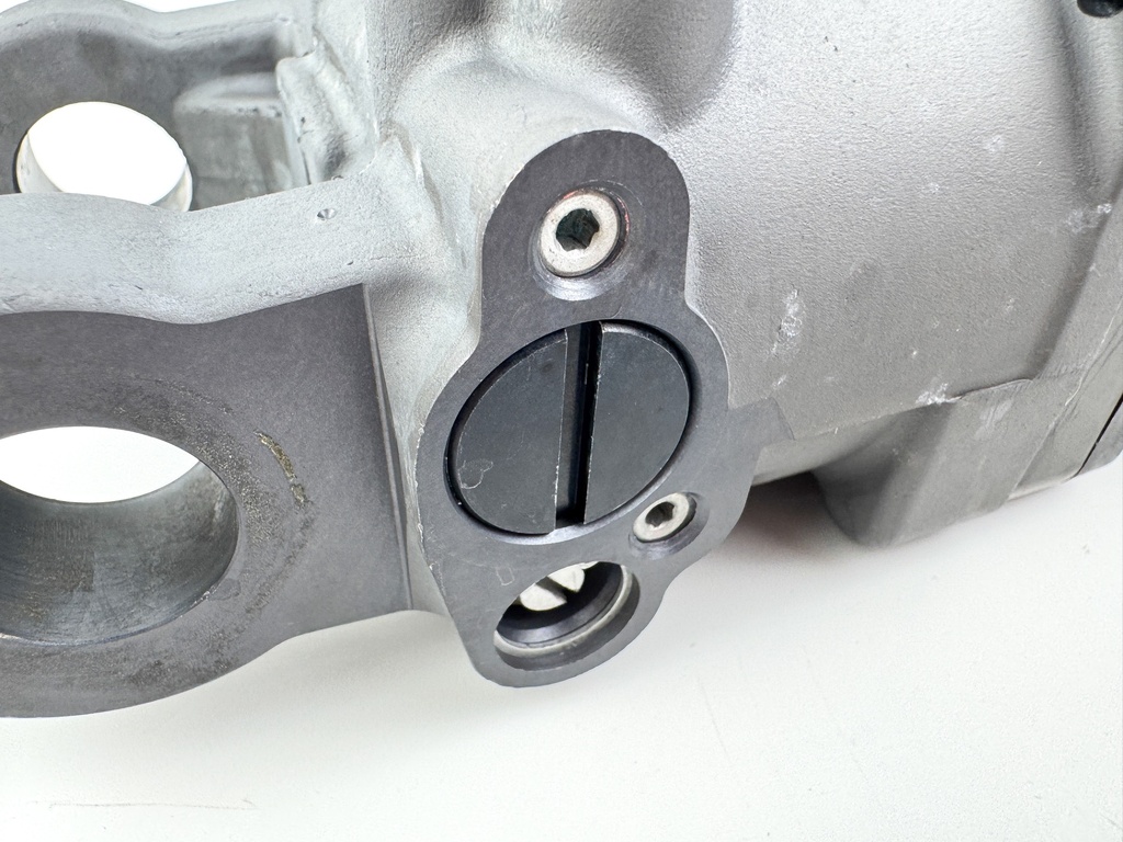 2022 Mercury 25 HP 4 Stroke Outboard Power Trim Tilt Unit 8M0187008 OEM