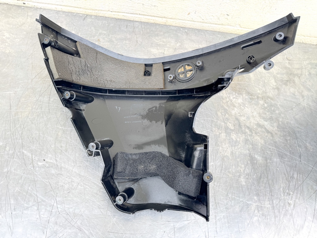 2022 Mercury 25 HP 4 Stroke Outboard Lower Apron Set 8M0189787 OEM