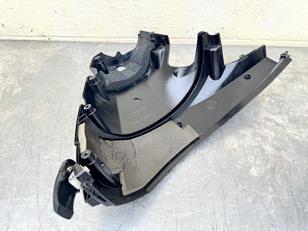 2022 Mercury 25 HP 4 Stroke Outboard Lower Apron Set 8M0189787 OEM