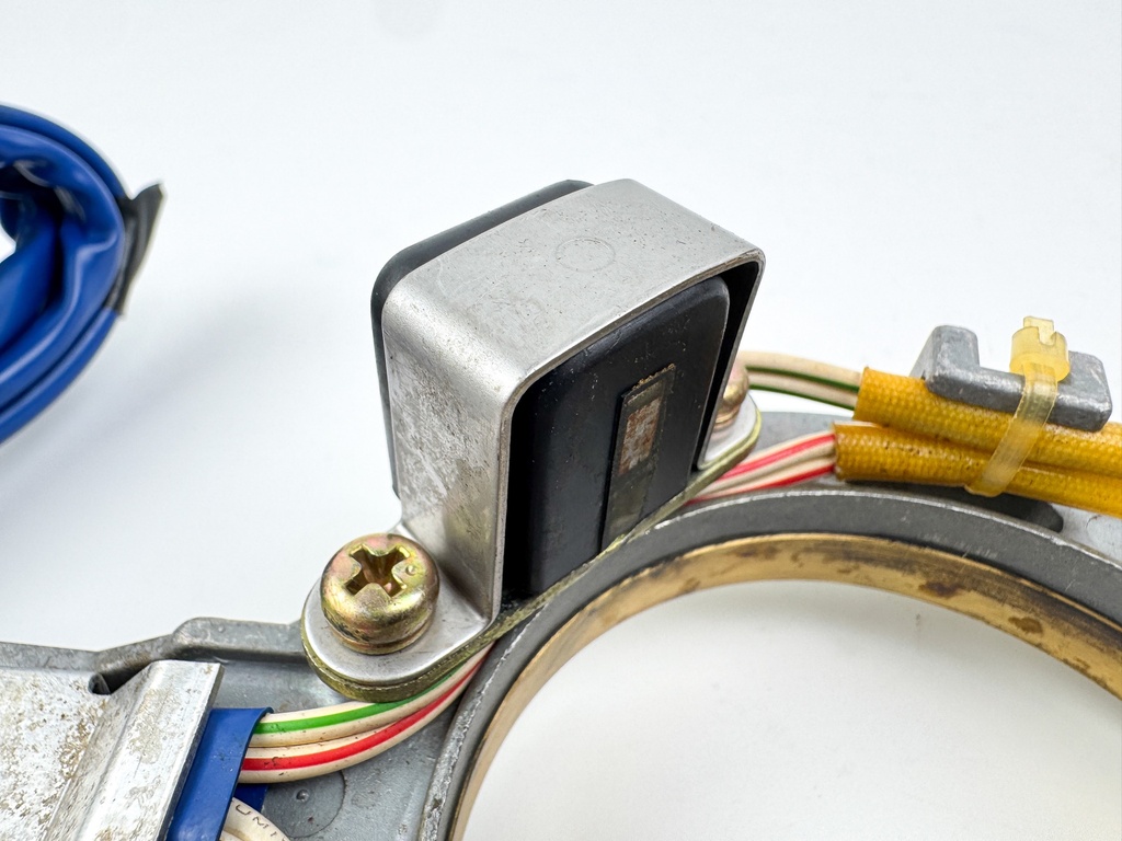 1999 Yamaha 200 HP 2 Stroke Outboard Coil Pulser 64D-85580-00-00 Tested