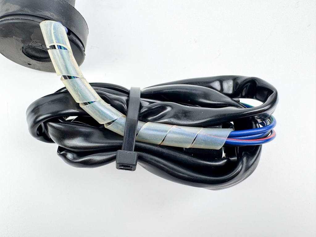 1999 Yamaha 200 HP 2 Stroke Outboard Oil Level Sensor 6R3-85730-02-00 OEM