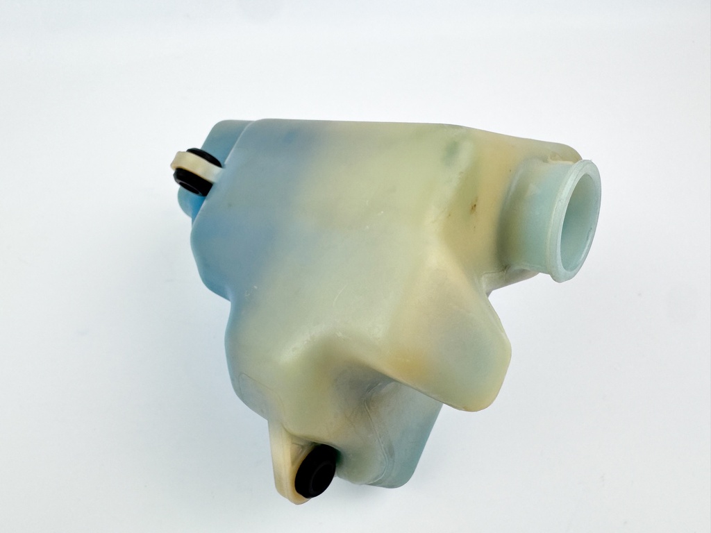 1999 Yamaha 200 HP 2 Stroke Outboard Oil Tank 6E5-21750-05-00 OEM