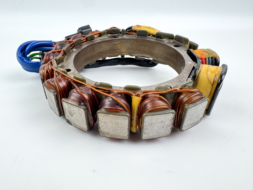 1999 Yamaha 200 HP 2 Stroke Outboard Stator Assembly 6R3-85510-00-00 OEM