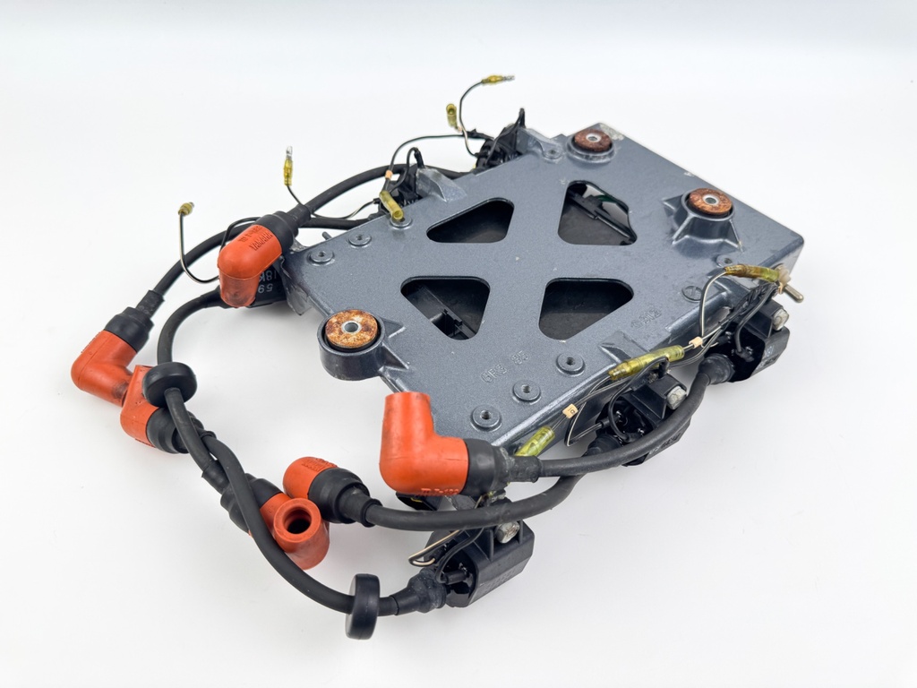 1999 Yamaha 200 HP 2 Stroke Outboard C.D.I CDI Assembly 64D-85540-01-00 Tested