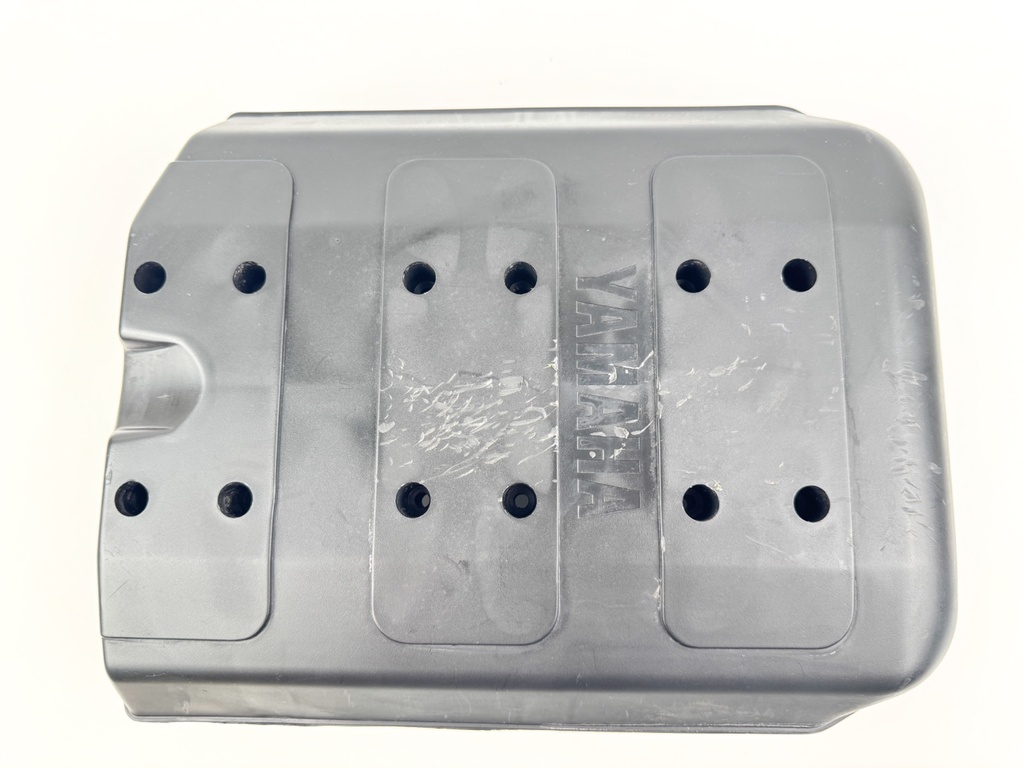 1999 Yamaha 200 HP 2 Stroke Outboard Intake Air Silencer Assembly 64D-14440-00-00 OEM