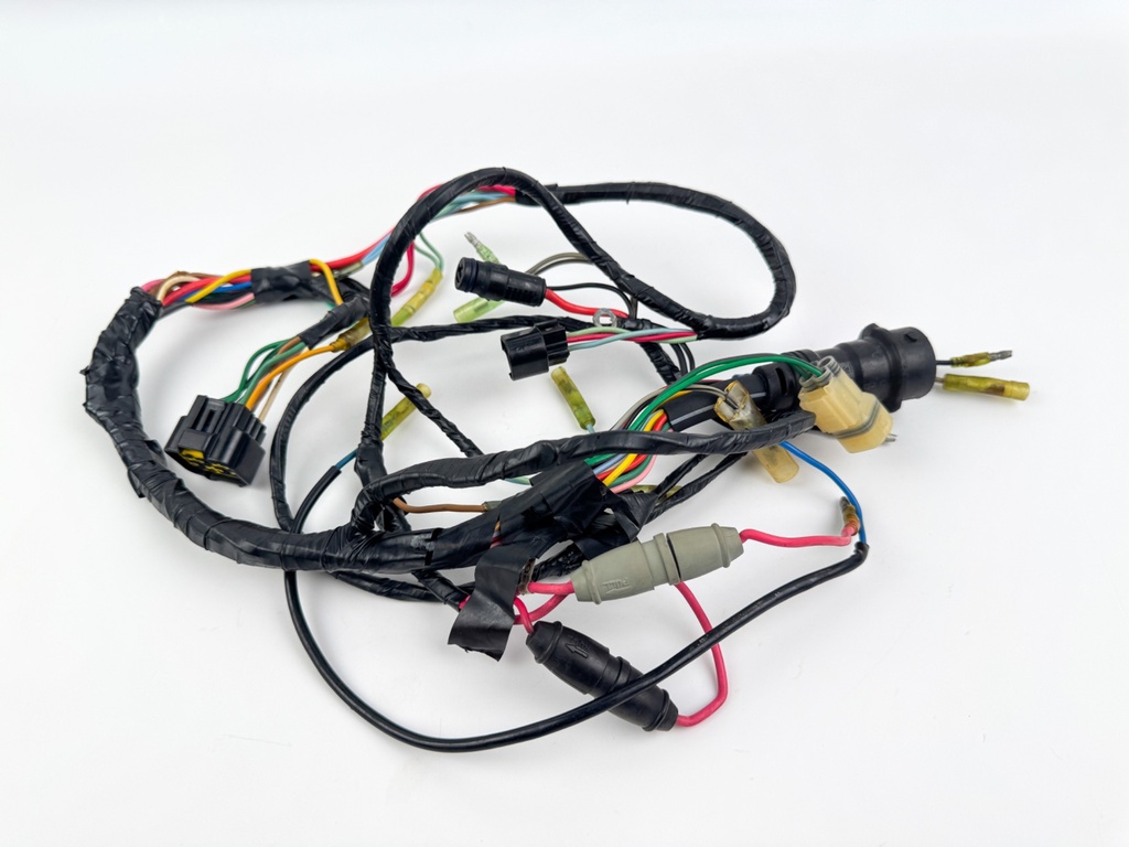 1999 Yamaha 200 HP 2 Stroke Outboard Engine Wire Harness 64D-82590-00-00 OEM