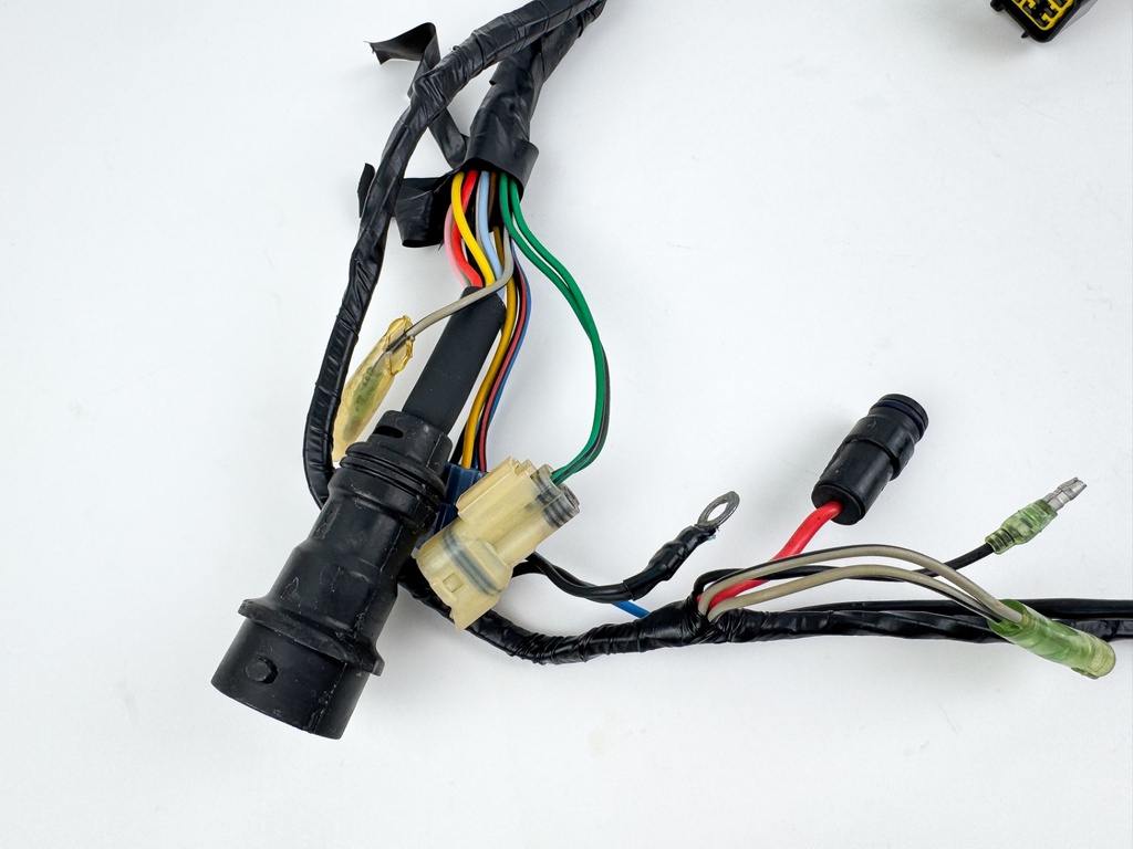 1999 Yamaha 200 HP 2 Stroke Outboard Engine Wire Harness 64D-82590-00-00 OEM