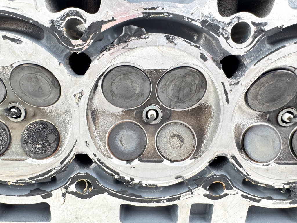 2000-2011 Yamaha 115HP 4 Stroke Outboard Cylinder Head 68V-W009A-01-1S