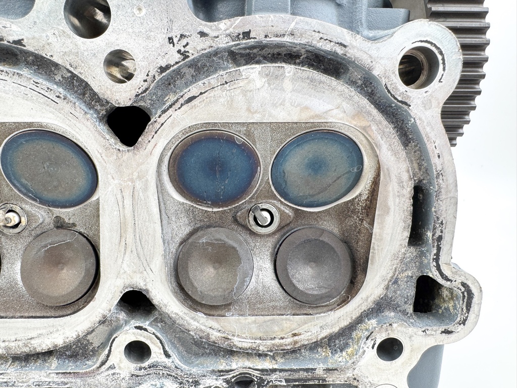 Yamaha F150 150HP 4 Stroke Outboard Cylinder Head Complete 63P-W009A-02-9S