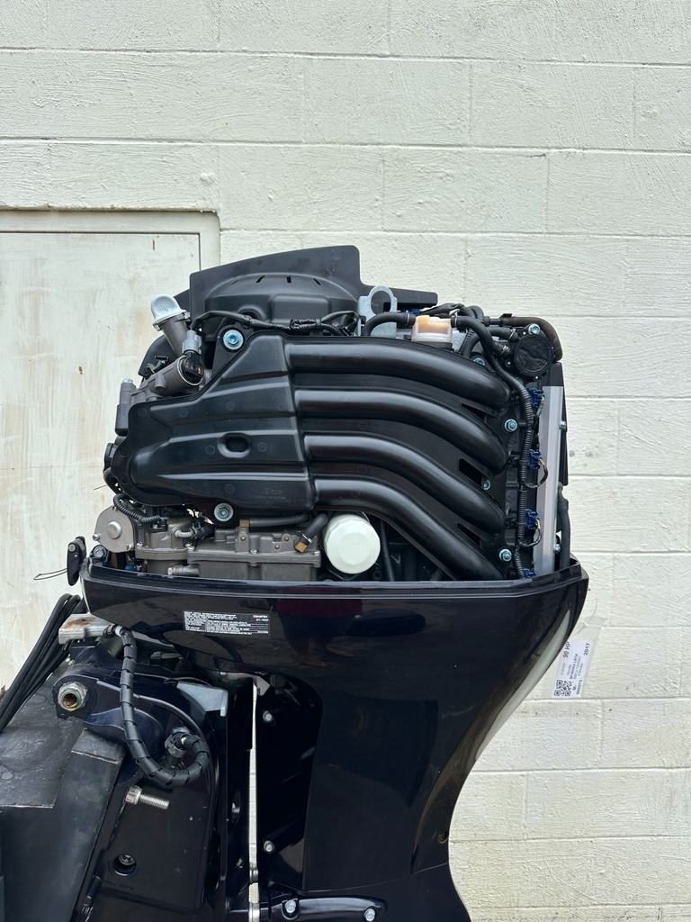 2017 Honda / Tohatsu 90HP 4 Stroke Outboard Engine W/ 20" Shaft 74 Hours