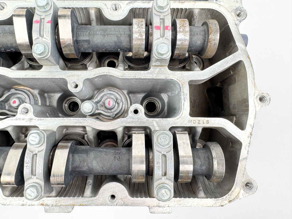 2002 Yamaha 225 HP 4 Stroke Outboard Port Cylinder Head 69J-W009C-01-1S OEM