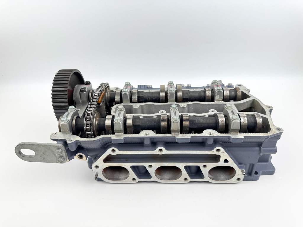 2002 Yamaha 225 HP 4 Stroke Outboard Port Cylinder Head 69J-W009C-01-1S OEM