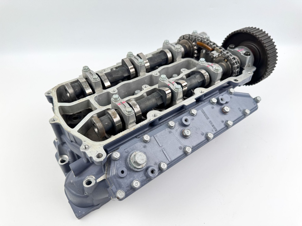 2002 Yamaha 225 HP 4 Stroke Outboard Port Cylinder Head 69J-W009C-01-1S OEM