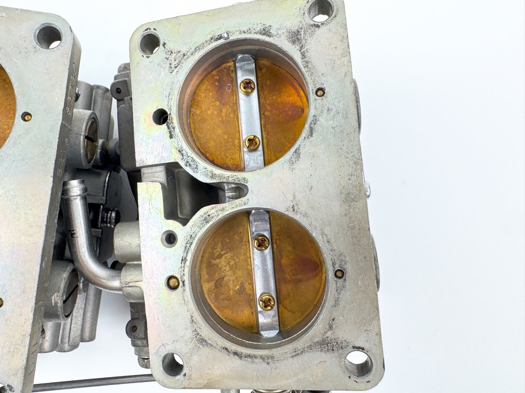 1999 Yamaha 200 HP 2 Stroke Outboard Carburetor Set 64E-14301-00-00 OEM