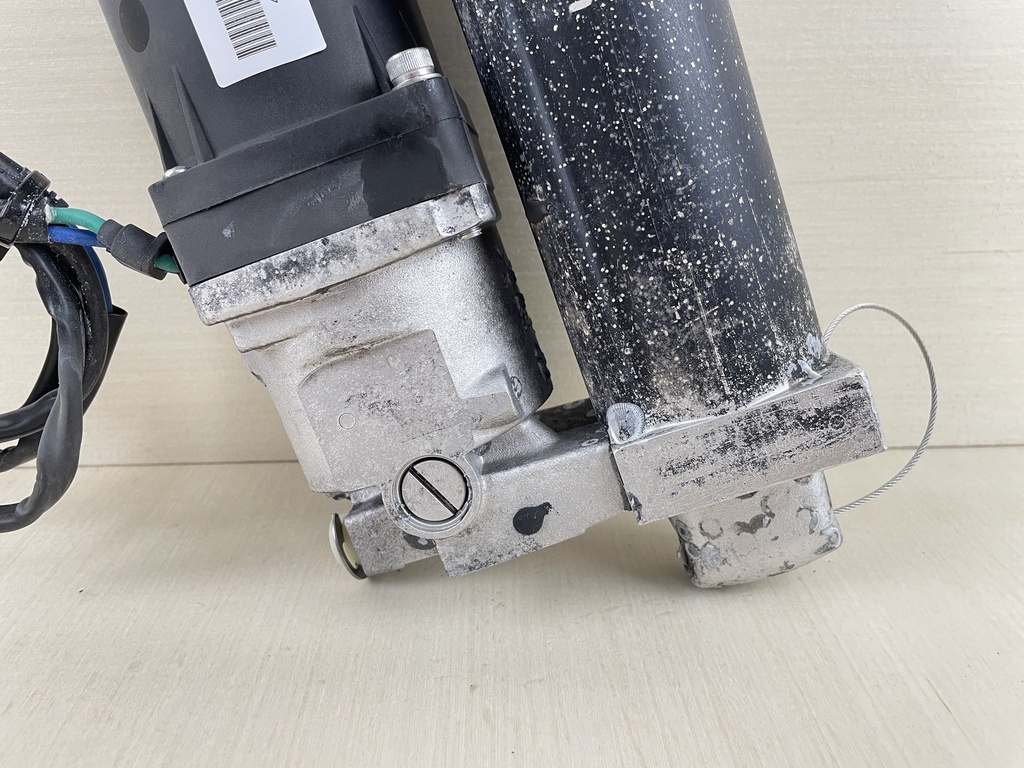 2018 Mercury 90HP 4 Stroke Outboard Power Trim Tilt Unit Assembly 8M0090335