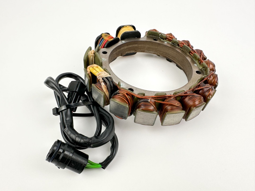 2000 Yamaha 115 HP 2 Stroke Outboard Stator Assembly 6N7-85510-00-00 OEM