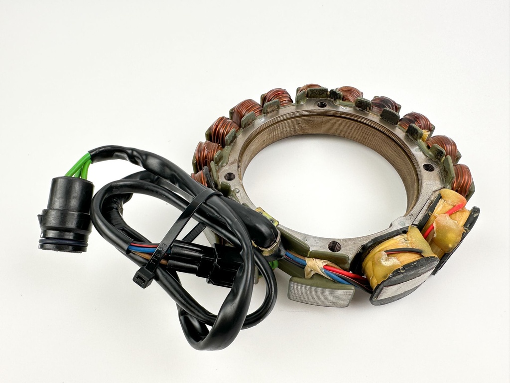 2000 Yamaha 115 HP 2 Stroke Outboard Stator Assembly 6N7-85510-00-00 OEM