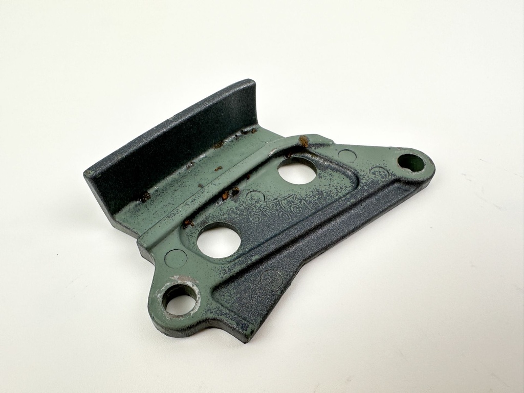 2000 Yamaha 115 HP 2 Stroke Outboard Cable Cover Plate 6N7-42738-02-5B OEM