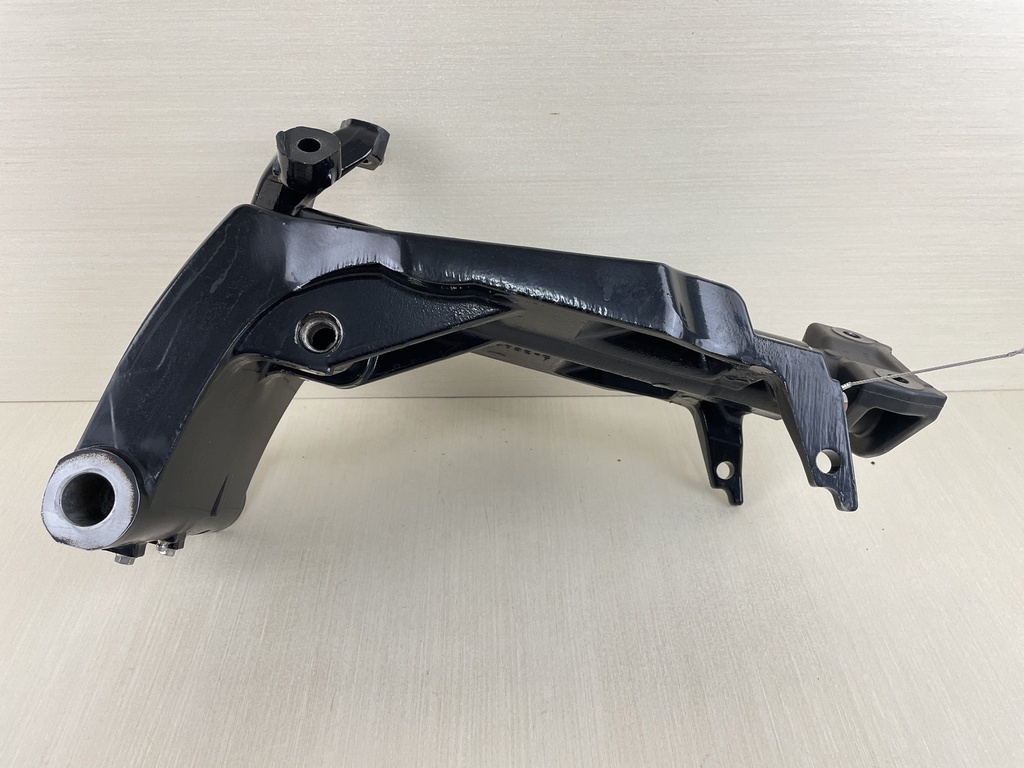 2016 Mercury 90HP 4 Stroke Outboard Swivel Bracket & Steering Tube 8M0107419