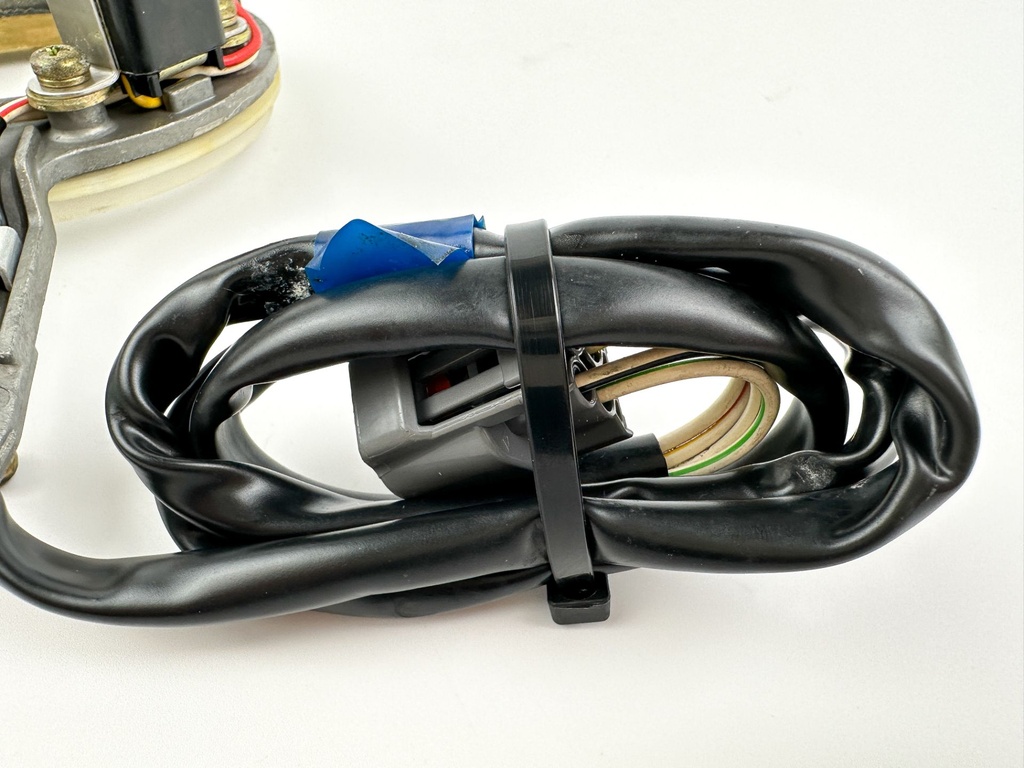 2000 Yamaha 115 HP 2 Stroke Outboard Coil Pulser 6E5-85580-00-00 OEM