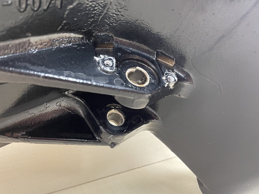 2016 Mercury 90HP 4 Stroke Outboard Swivel Bracket & Steering Tube 8M0107419