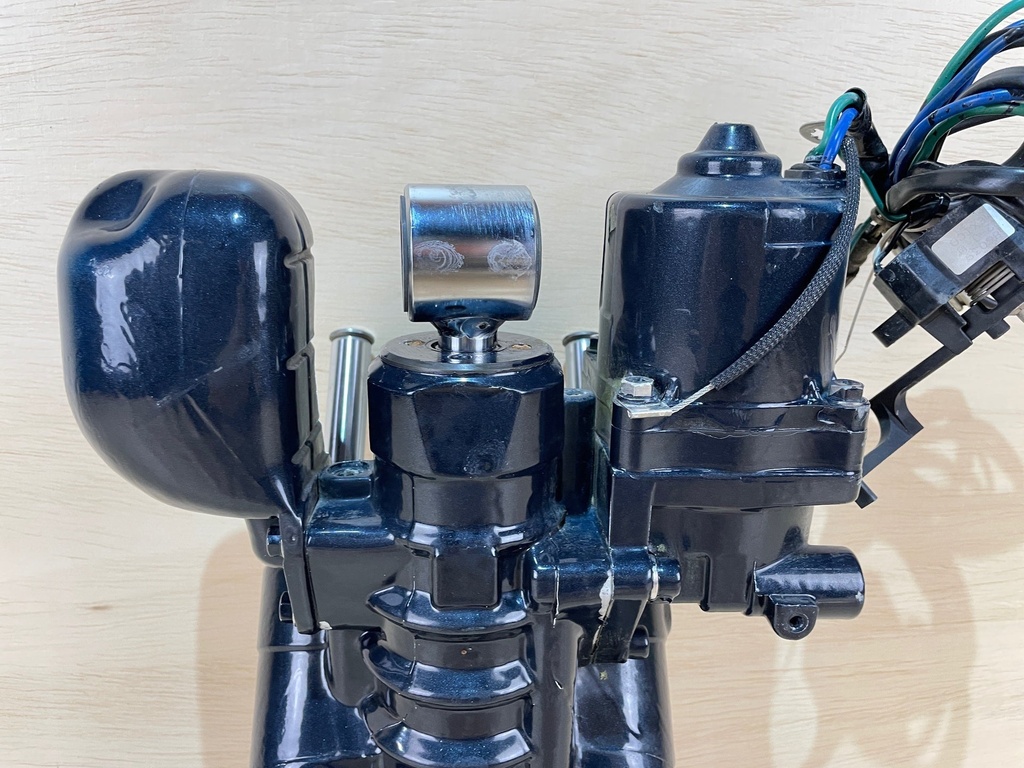 Johnson Evinrude Fastrac Hydraulic Power Trim And Tilt Assembly Unit Used