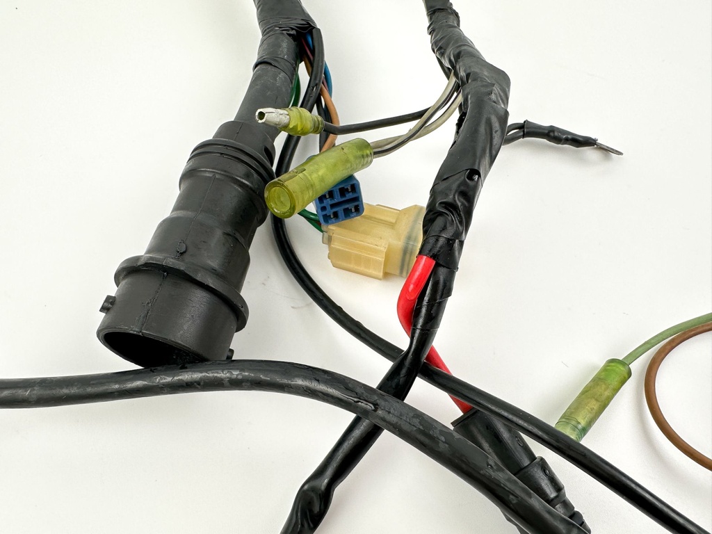 2000 Yamaha 115 HP 2 Stroke Outboard Engine Wire Harness 6N7-82590-14-00 OEM