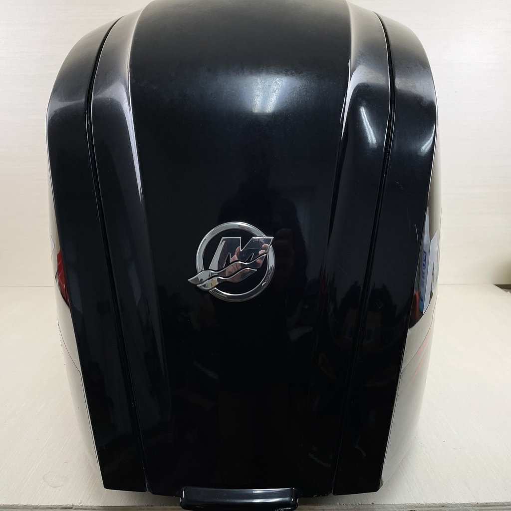2018 Mercury 90HP 4 Stroke Outboard Command Thrust Top Cowling Cover 8M0159539