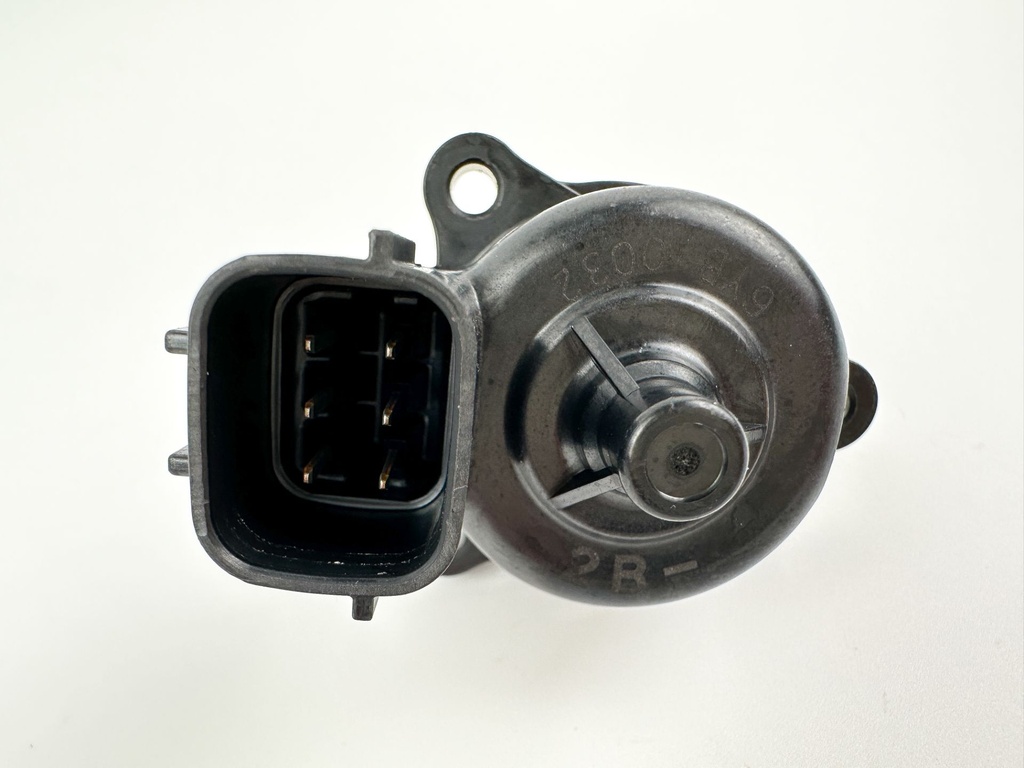 2004 Yamaha 225 HP 4 Stroke Outboard Idle Speed Control Valve ISC IAC 68V-1312A-00-00 OEM