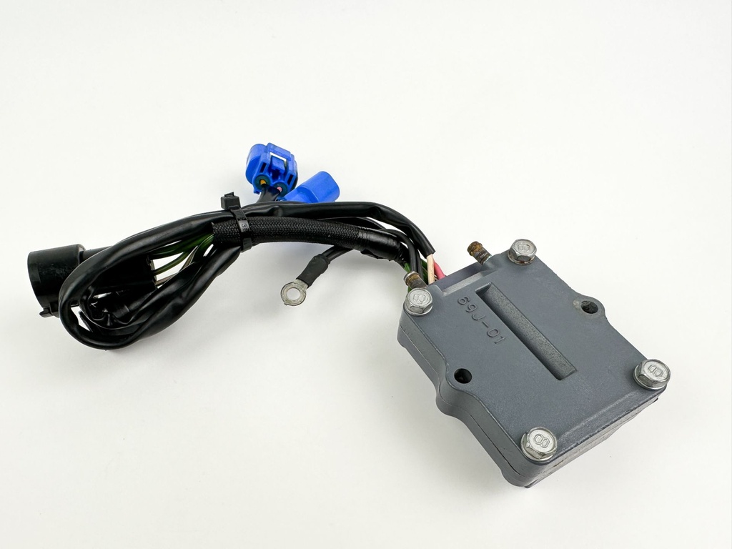 2004 Yamaha 225 HP 4 Stroke Outboard Rectifier & Regulator 69J-81960-11-00 OEM