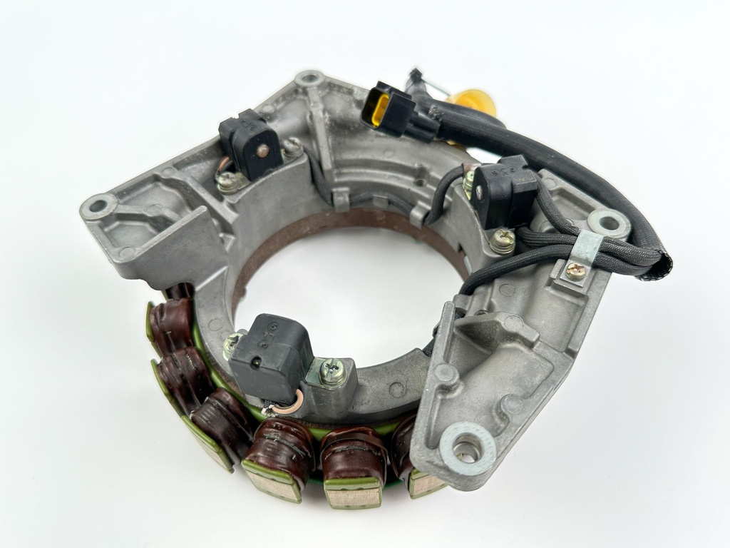 2004 Yamaha 225 HP 4 Stroke Outboard Coil Pulser Base Stator Assembly 69J-81460-01-00 OEM