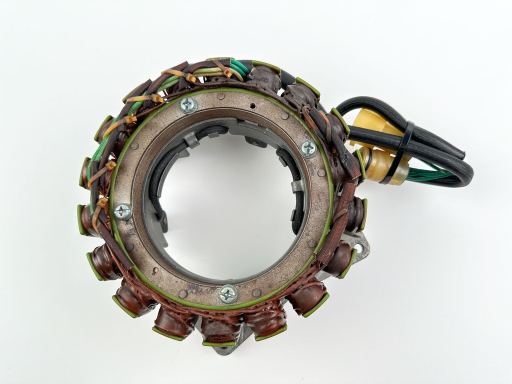 2004 Yamaha 225 HP 4 Stroke Outboard Coil Pulser Base Stator Assembly 69J-81460-01-00 OEM