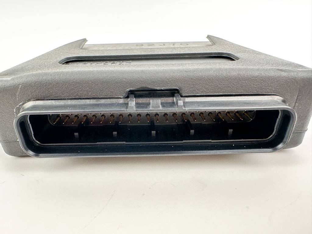 2012 Suzuki 140 HP 4 Stroke Outboard Engine Control Unit ECU 33920-92J70 OEM